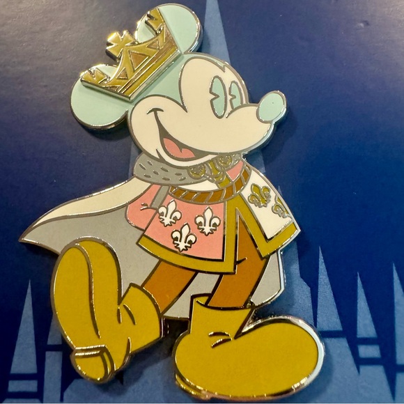 NWT. Mickey Mouse: The Main Attraction Pin, price charming regal carousel. - Picture 2 of 9